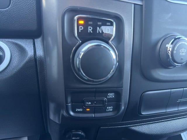 2024 RAM 1500 Classic Warlock 4x4 Crew Cab 5'7" Box