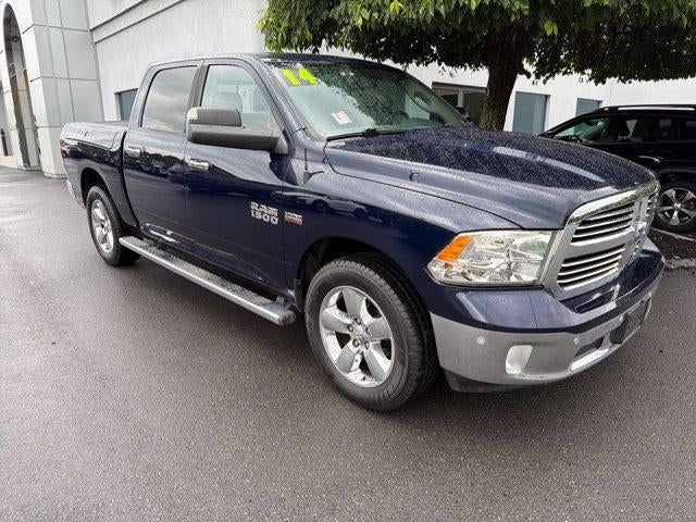 2014 RAM 1500 4WD Crew Cab 5.7 Ft Box Big Horn