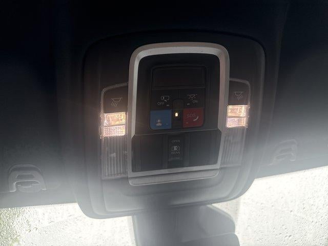 2026 RAM 1500 Laramie 4x4 Crew Cab 5'7" Box