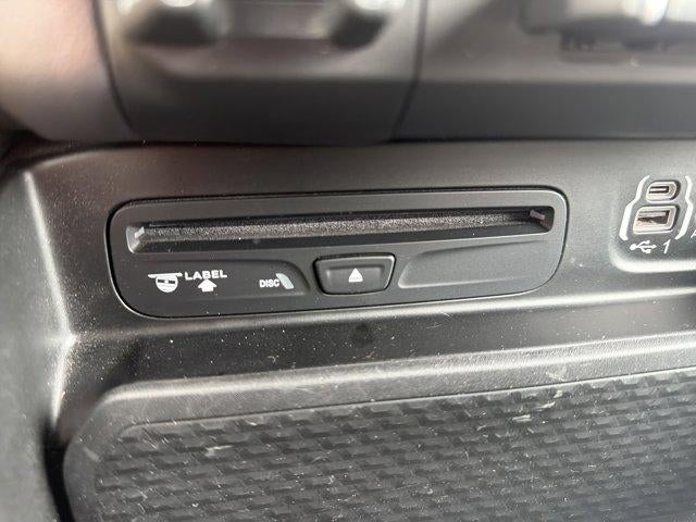 2019 RAM 1500 Rebel 4x4 Crew Cab 5'7" Box