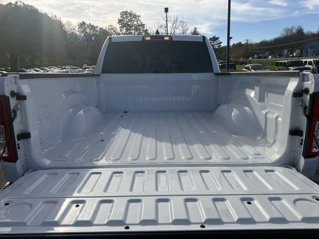 2024 RAM 1500 Big Horn 4x4 Crew Cab 6'4" Box