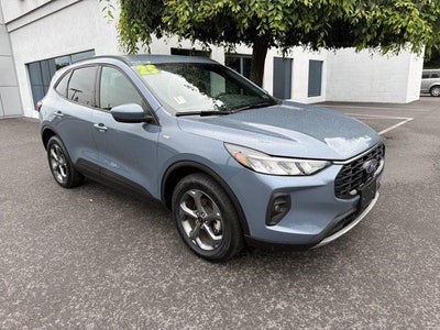 2025 Ford Escape ST-Line Select AWD