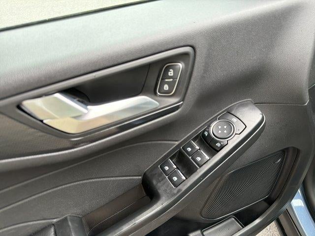 2025 Ford Escape ST-Line Select AWD