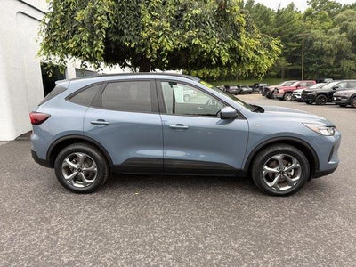 2025 Ford Escape ST-Line Select AWD