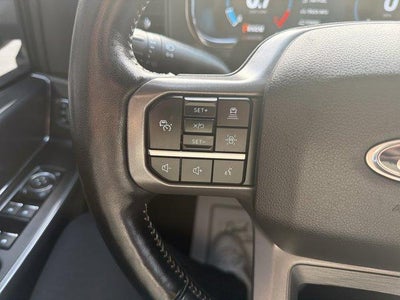 2022 Ford F-150 LARIAT 4WD SuperCrew 5.5' Box