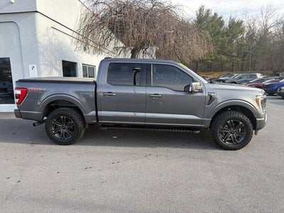2022 Ford F-150 LARIAT 4WD SuperCrew 5.5' Box