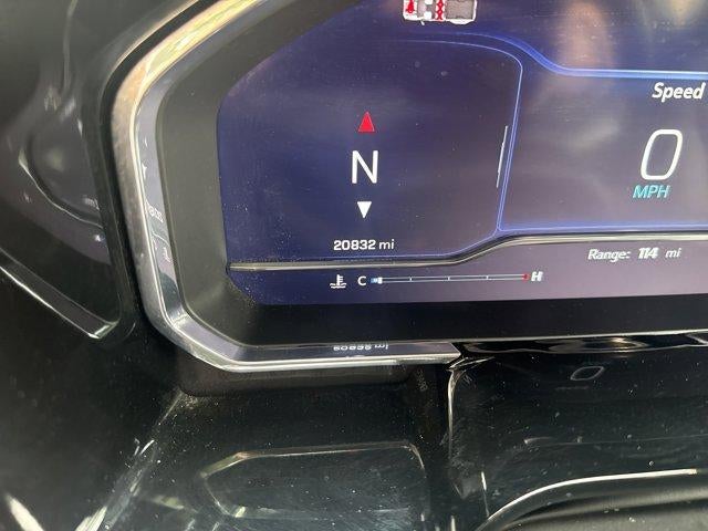 2025 Chevrolet Silverado 3500 HD Crew Cab Long Box 4-Wheel Drive LT