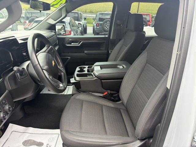 2024 Chevrolet Silverado 1500 Crew Cab Short Box 4-Wheel Drive LT 2FL