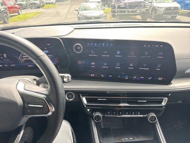 2025 Chevrolet Traverse LT w/2LT