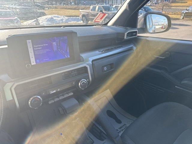 2024 Toyota Tacoma 4WD 4WD SR5 Double Cab 5' Bed AT (GS)