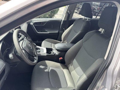 2025 Toyota RAV4 Hybrid LE AWD (Natl)