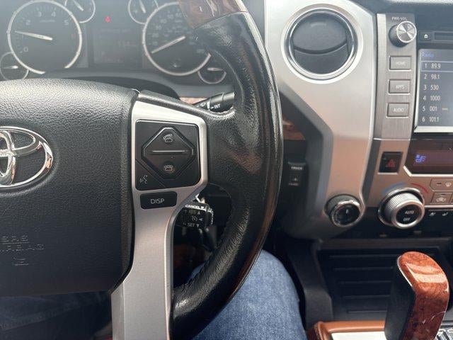 2016 Toyota Tundra 4WD Truck 4WD CrewMax Short Bed 5.7L 1794 (Natl)