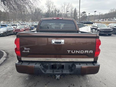 2016 Toyota Tundra 4WD Truck 4WD CrewMax Short Bed 5.7L 1794 (Natl)