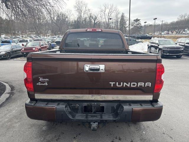 2016 Toyota Tundra 4WD Truck 4WD CrewMax Short Bed 5.7L 1794 (Natl)