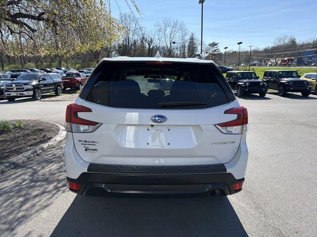 2020 Subaru Forester Premium CVT