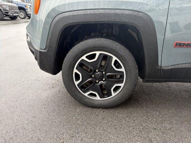 2016 Jeep Renegade 4WD 4dr Trailhawk