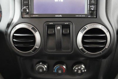2016 Jeep Wrangler 4WD 2dr Willys Wheeler