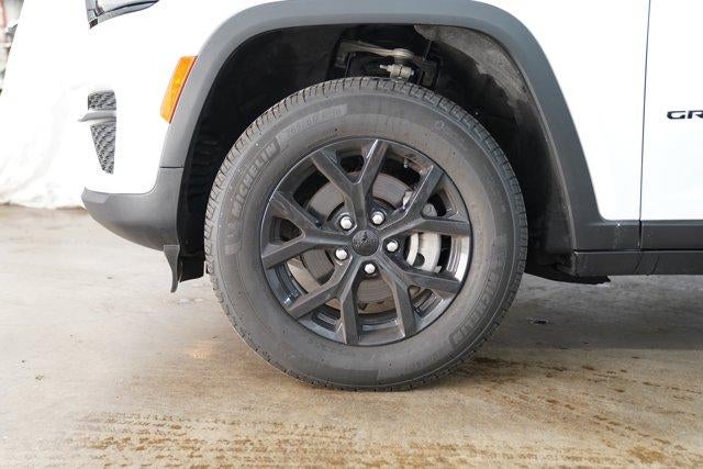 2025 Jeep Grand Cherokee Altitude X 4x4