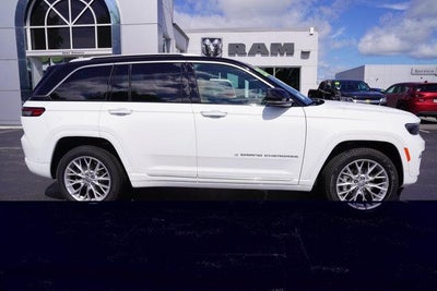 2023 Jeep Grand Cherokee Summit 4x4
