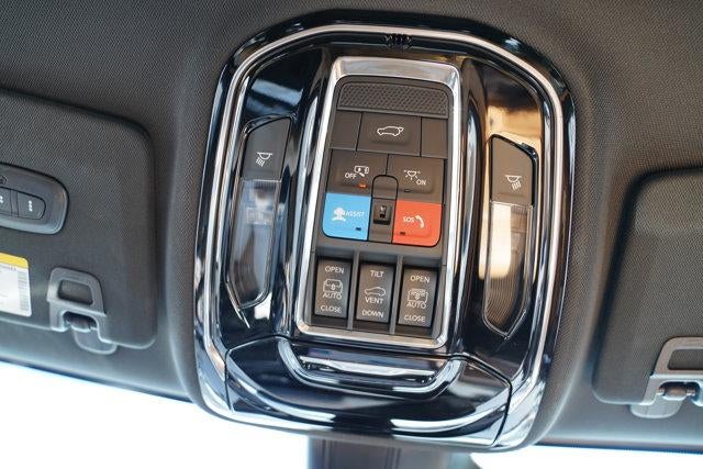 2023 Jeep Grand Cherokee Summit 4x4