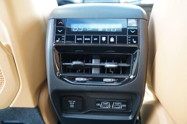 2023 Jeep Grand Cherokee Summit 4x4