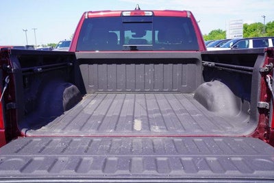 2025 RAM 1500 Big Horn 4x4 Crew Cab 5'7" Box