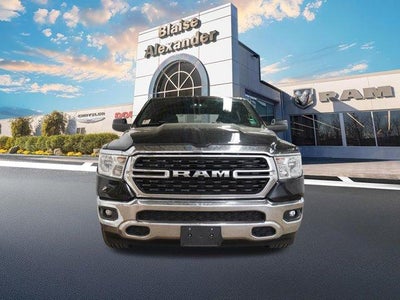 2022 RAM 1500 Big Horn 4x4 Crew Cab 5'7" Box