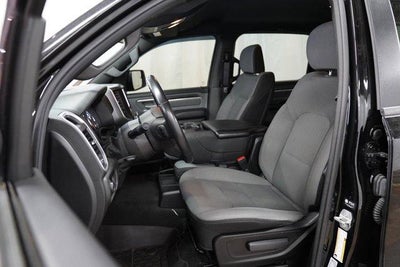 2022 RAM 1500 Big Horn 4x4 Crew Cab 5'7" Box