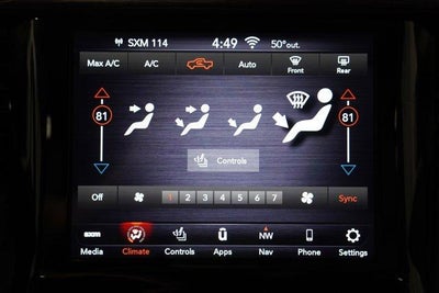 2020 RAM 1500 Laramie 4x4 Crew Cab 5'7" Box