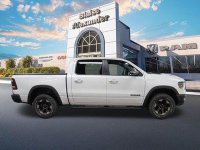 2019 RAM 1500 Rebel 4x4 Crew Cab 5'7" Box