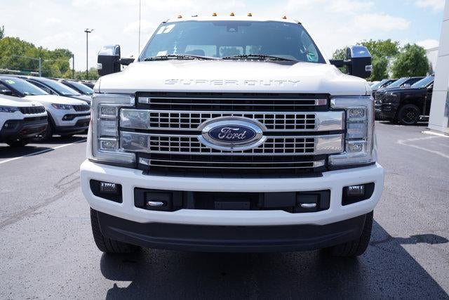 2017 Ford Super Duty F-350 SRW Platinum 4WD Crew Cab 6.75' Box