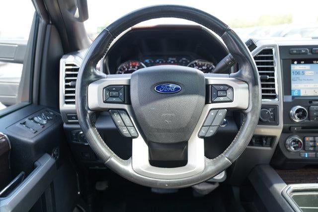 2017 Ford Super Duty F-350 SRW Platinum 4WD Crew Cab 6.75' Box