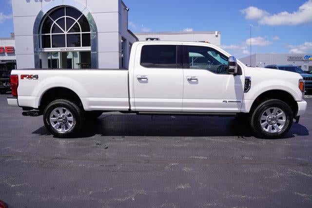 2017 Ford Super Duty F-350 SRW Platinum 4WD Crew Cab 6.75' Box