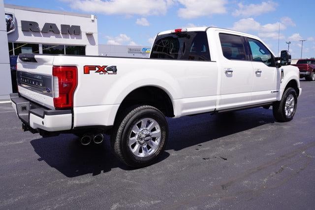 2017 Ford Super Duty F-350 SRW Platinum 4WD Crew Cab 6.75' Box