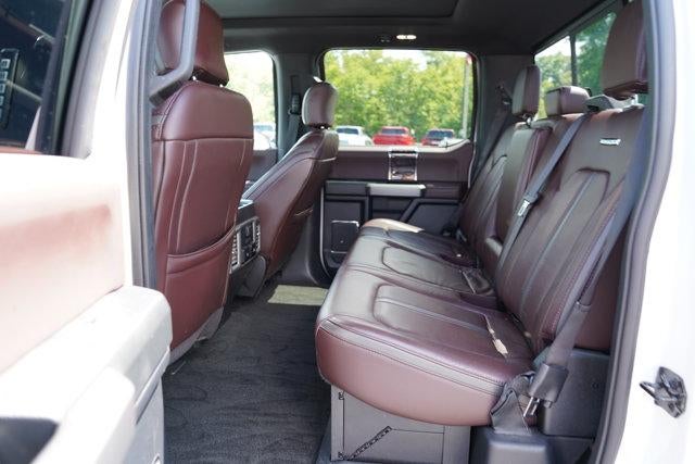 2017 Ford Super Duty F-350 SRW Platinum 4WD Crew Cab 6.75' Box