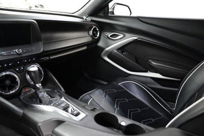 2022 Chevrolet Camaro 2dr Coupe 1LT