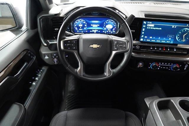 2023 Chevrolet Silverado 1500 Crew Cab Short Box 4-Wheel Drive LT 2FL