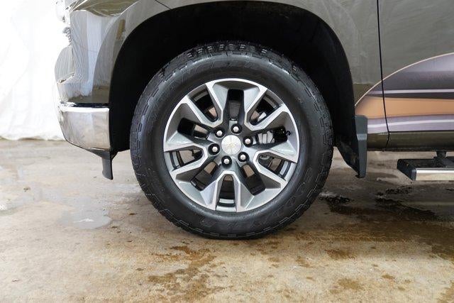 2023 Chevrolet Silverado 1500 Crew Cab Short Box 4-Wheel Drive LT 2FL