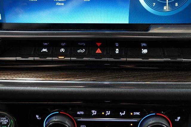 2023 Chevrolet Silverado 1500 Crew Cab Short Box 4-Wheel Drive LT 2FL