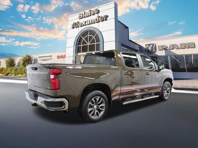 2023 Chevrolet Silverado 1500 Crew Cab Short Box 4-Wheel Drive LT 2FL