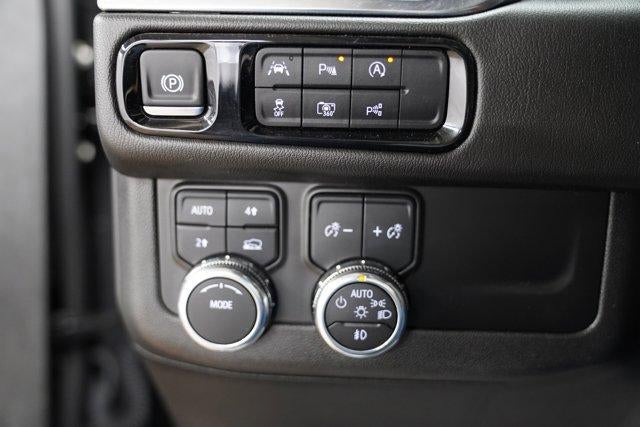 2025 GMC Yukon XL 4WD 4dr Denali