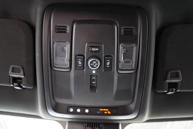 2025 GMC Yukon XL 4WD 4dr Denali