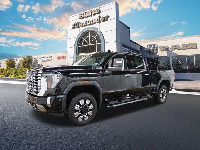 2025 GMC Sierra 2500 HD Crew Cab Standard Box 4-Wheel Drive Denali