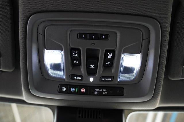 2025 GMC Sierra 2500 HD Crew Cab Standard Box 4-Wheel Drive Denali