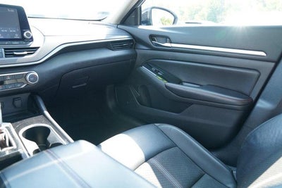 2024 Nissan Altima 2.5 SR Sedan