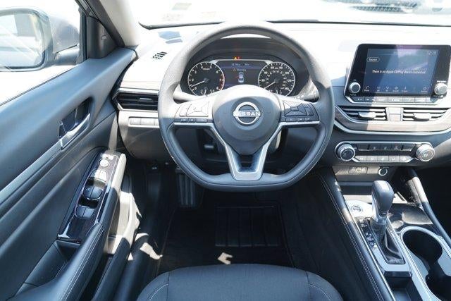 2023 Nissan Altima 2.5 SV Sedan