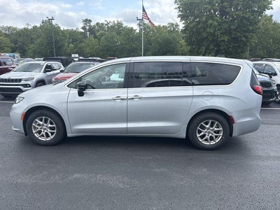2024 Chrysler Pacifica Touring L FWD