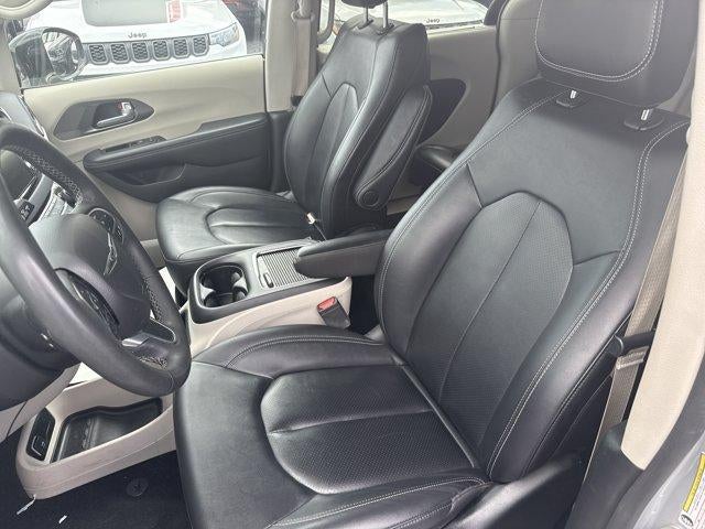 2024 Chrysler Pacifica Touring L FWD