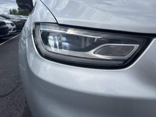 2024 Chrysler Pacifica Touring L FWD