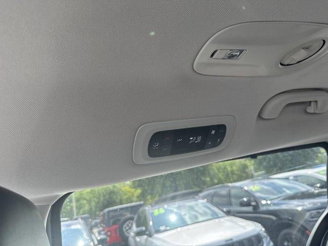 2024 Chrysler Pacifica Touring L FWD
